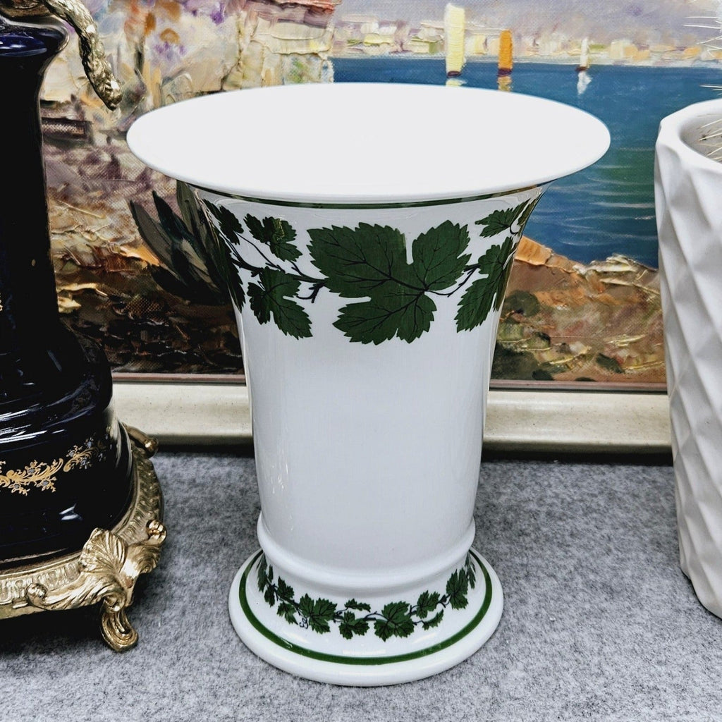 Meissen Grüner Efeu Rebe Porzellan Blumenvase (16cm.) Hergestellt in 1 –  meinantik.de