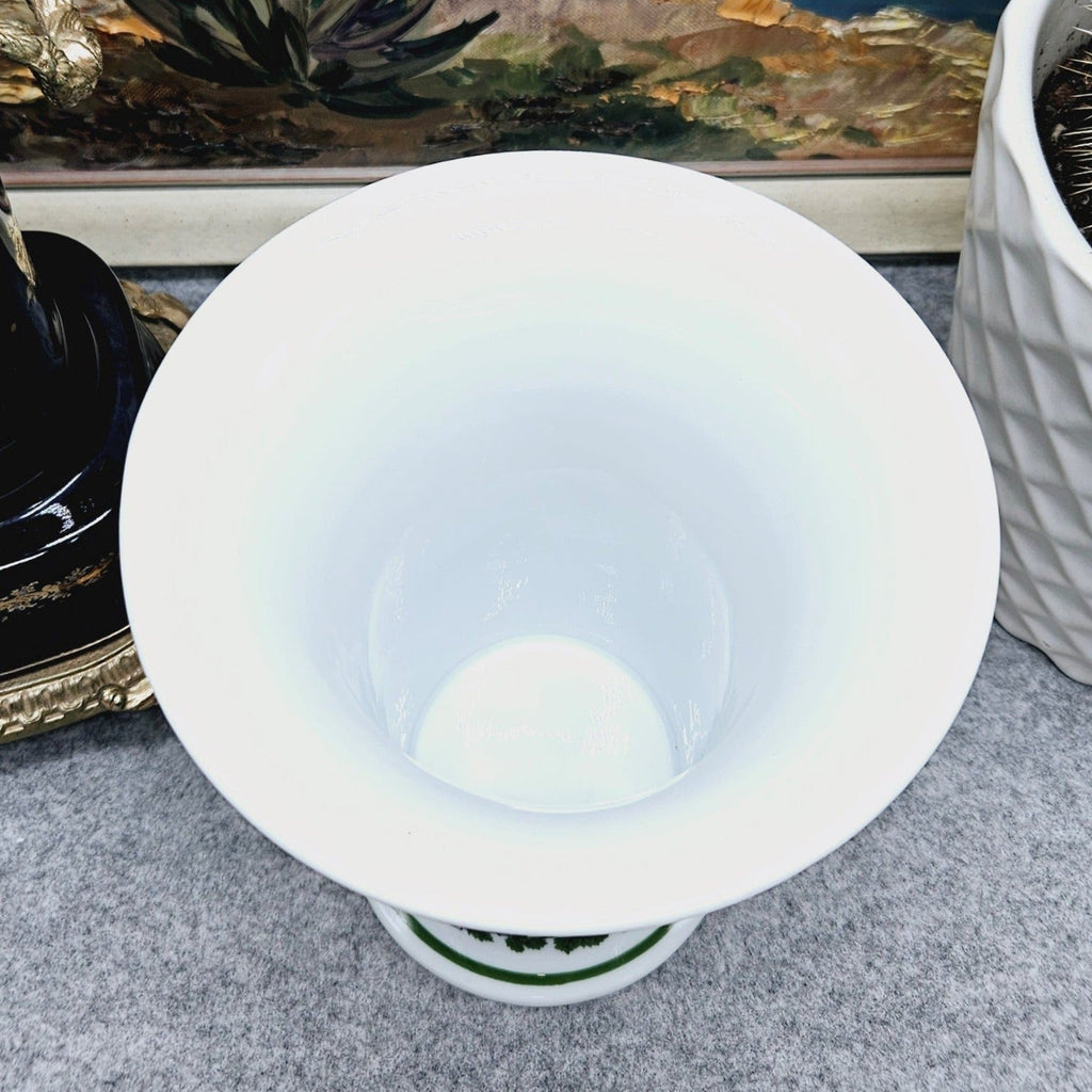 meissen efeu Meissen Grüner Efeu Rebe Porzellan Blumenvase (16cm.) Hergestellt in 1 –  meinantik.de