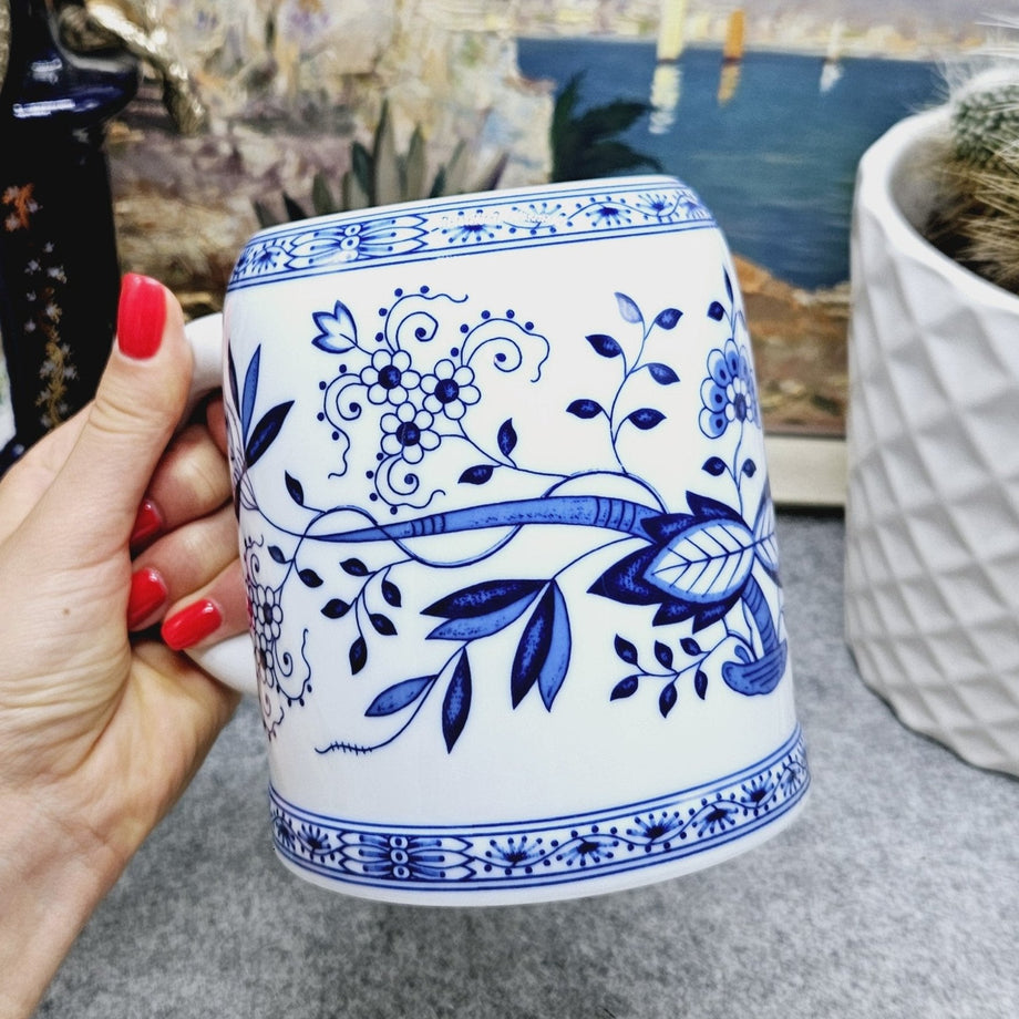 Hutschenreuther Zwiebelmuster Becher (600ml) – meinantik.de