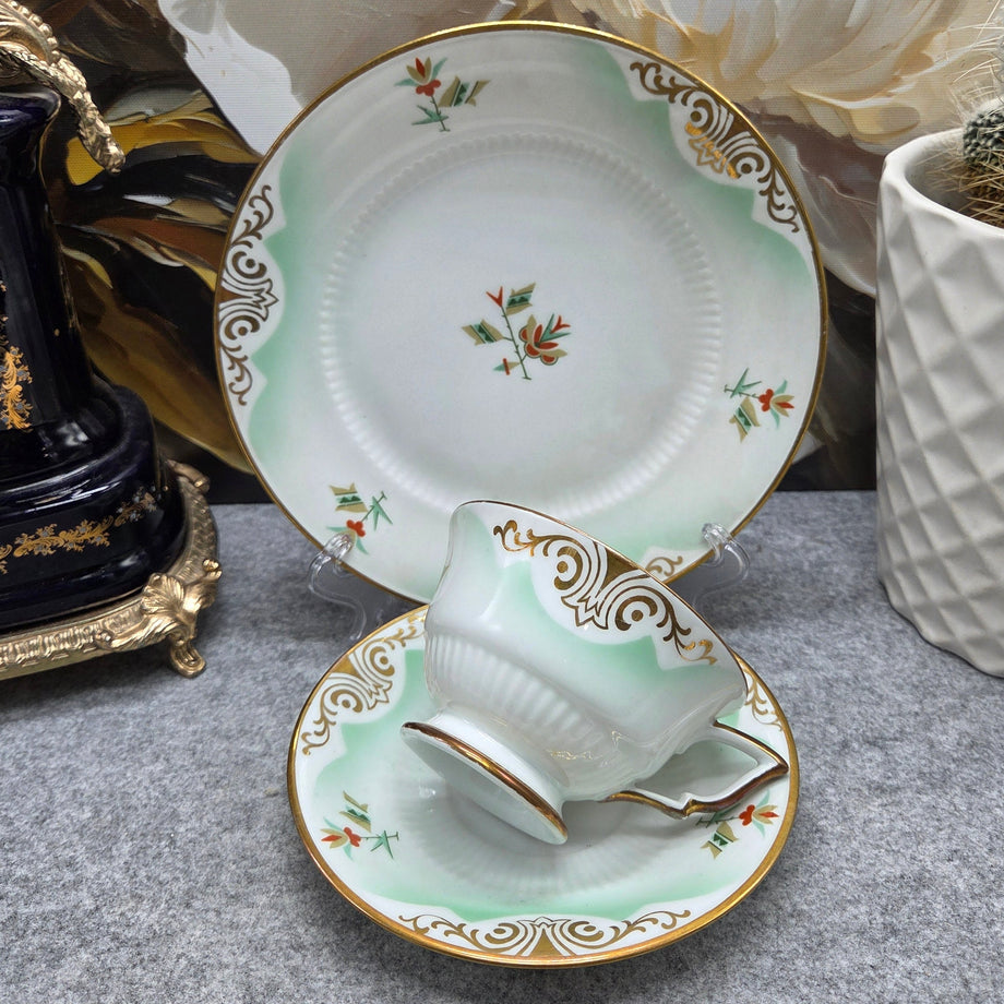 Eschenbach Bavaria Porzellan Tasse und Untertasse mit Untertassen
