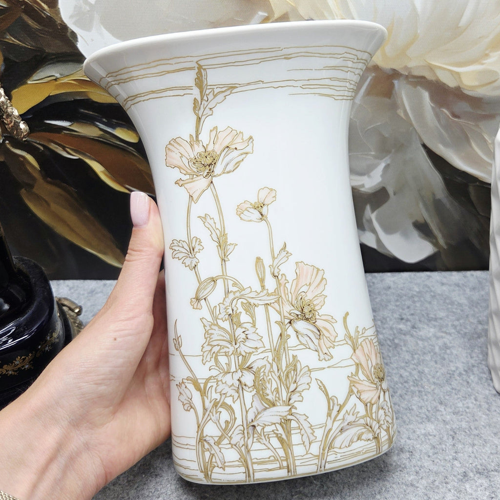 Ak Kaiser Porzellan White Bisquit-Porzellan Vase From Ak Kaiser, 1970s